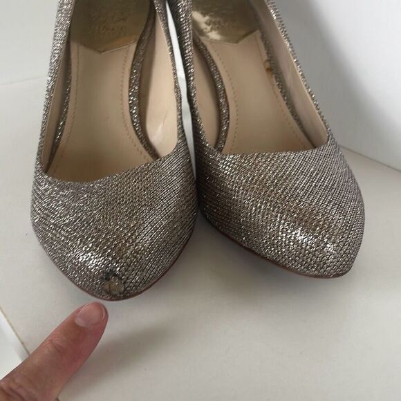 Vince Camuto Kadri Silver Sparkle Fabric Pumps Heels 8.5 - Picture 12 of 13